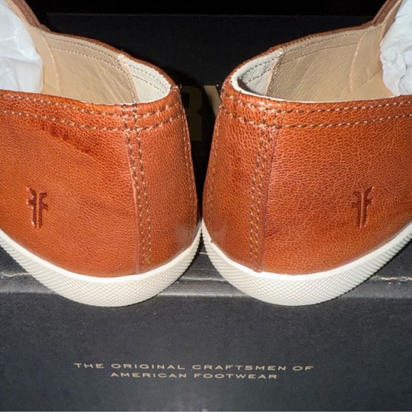 NEW FRYE MELANIE SLIP ON BROWN GENUINE LEATHER BUTTERY SOFT SNEAKERS 8 - Picture 10 of 13